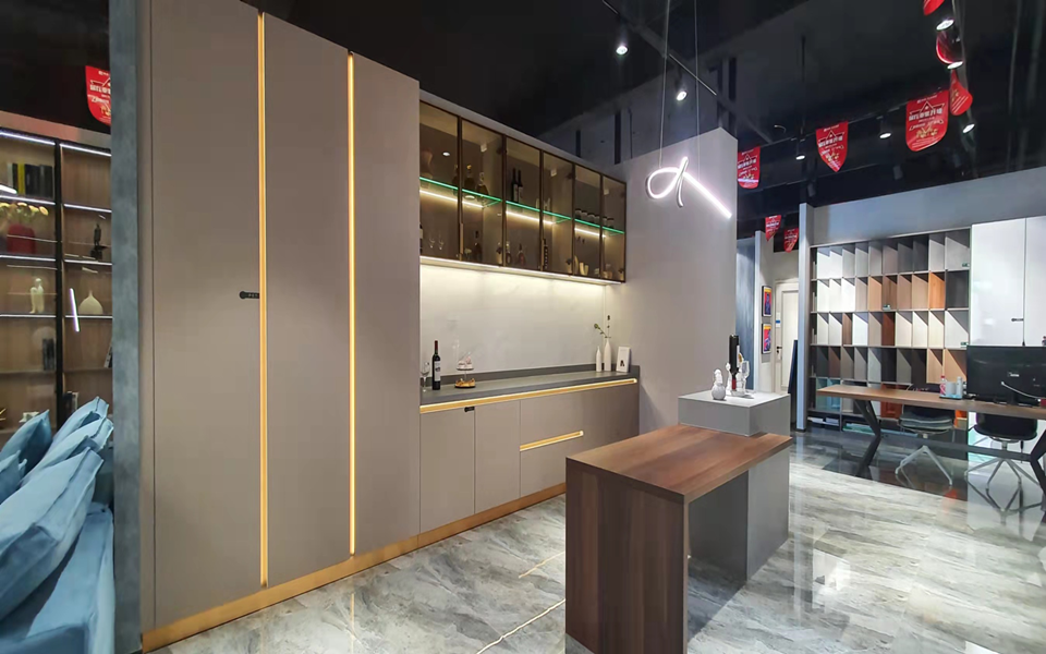 1718448716672491 18LUCK官网全屋定造专卖店---2022火热招商